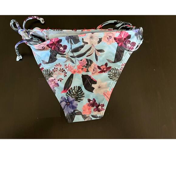 NWT South Beach * Bikini Light Blue Floral Top & Bottom Tie Sz6 - Picture 7 of 14
